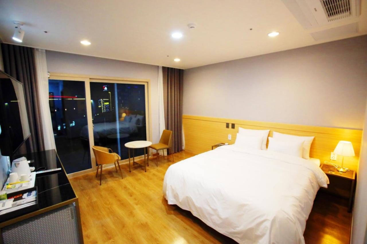 Hotel Haemaru Gwangyang  Екстериор снимка